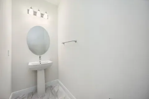 480