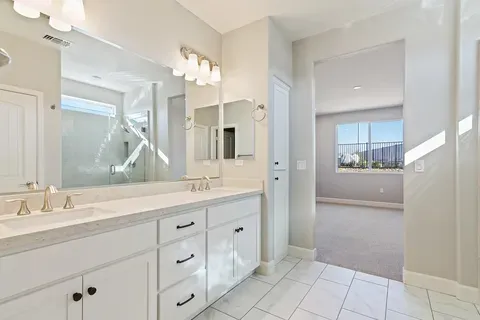 480