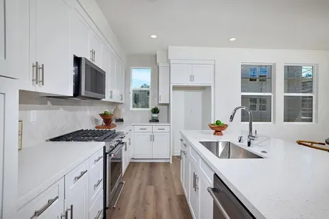 480