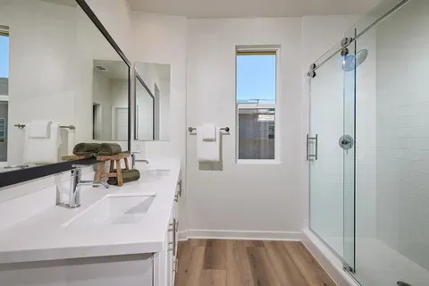 480